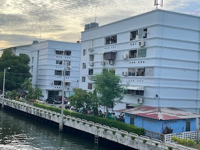 View of Phun Sin Condominium Complex