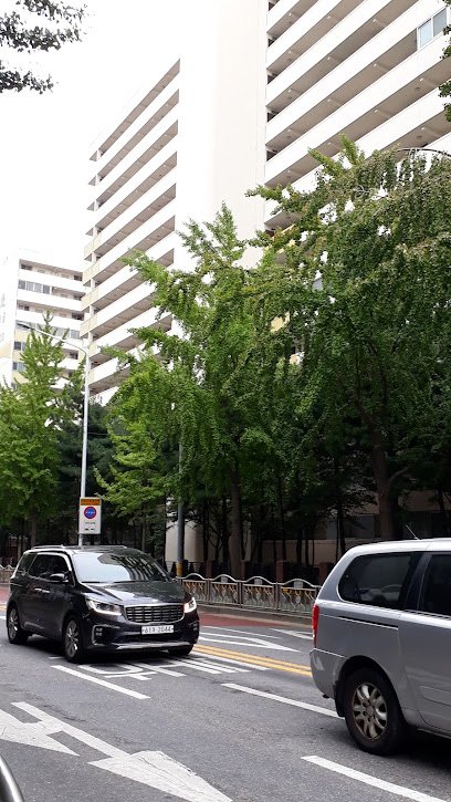 Building exterior of 방화3단지청솔아파트 서울