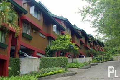 Front view of Green Mansion Condominium