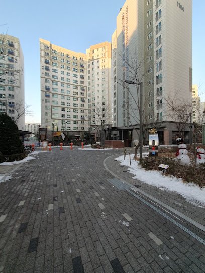 Building exterior of 마곡엠밸리11단지아파트 서울